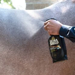 Absorbine UltraShield EX Fly Spray 11 Absorbine UltraShield EX Fly Spray -Riding Outfit 15691 l1