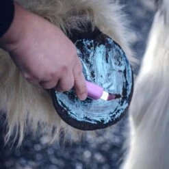 Equiderma Thrush & Whiteline Treatment -Riding Outfit 32757 lifestyle2