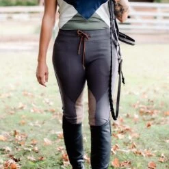 Redingote Jogger Breeches -Riding Outfit 35677 brown 1